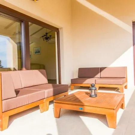 Holiday home 500 Meter Zum Strand Mit Privatpool, Jacuzzi *